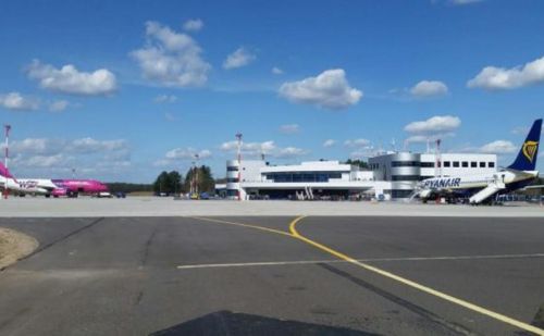 solidarity szczecin-goleniów airport